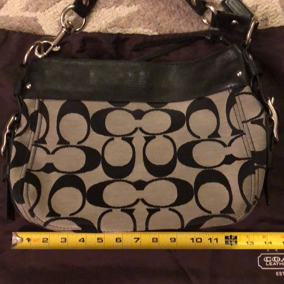 Coach Zoe Signature Handbag - Picture 5 of 6